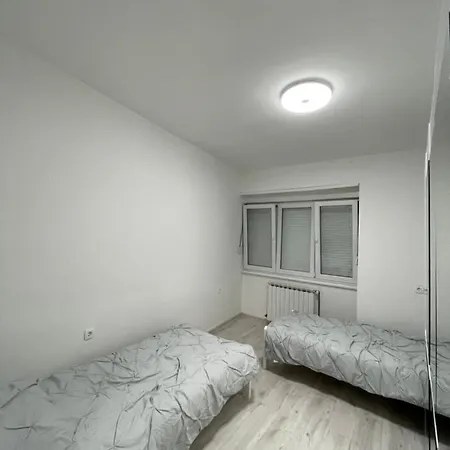 Lejlighed Modern & Cozy 2-bedroom Vacation In *