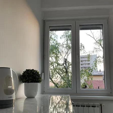 Lägenhet Modern & Cozy 2-bedroom Vacation In *